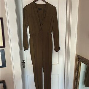 Banana Republic Olive Utility Jumpsuit with Button-Front size 6 Tall